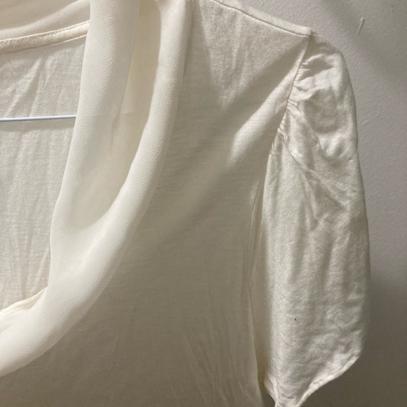 Banana Republic cream top L - Picture 3 of 3